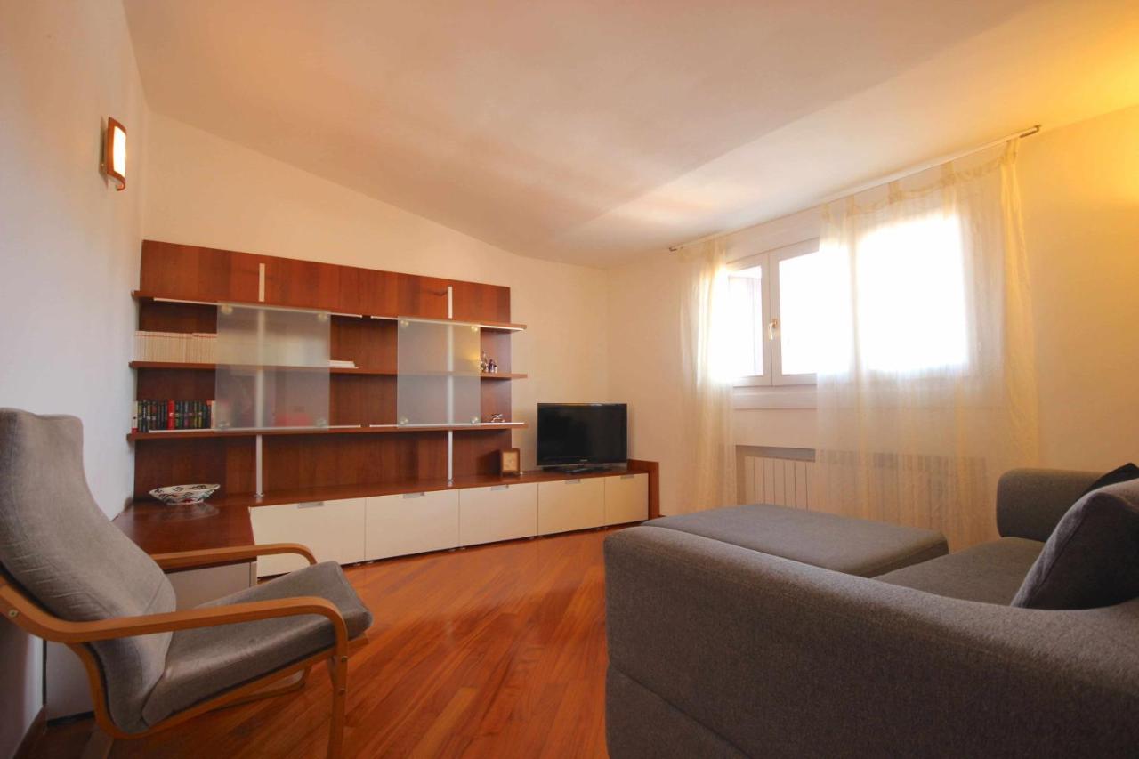 Case Vr Holiday Tappa Sopra Verona Bagian luar foto
