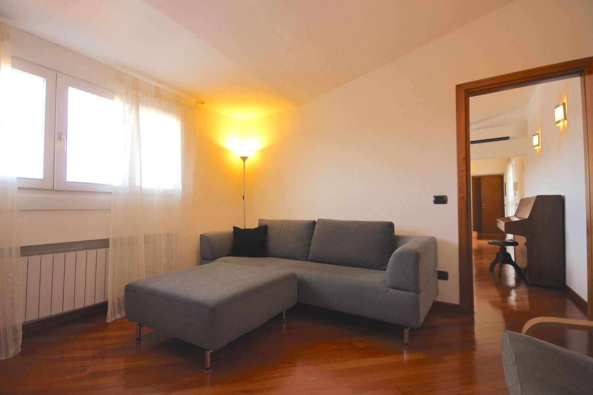 Case Vr Holiday Tappa Sopra Verona Bagian luar foto