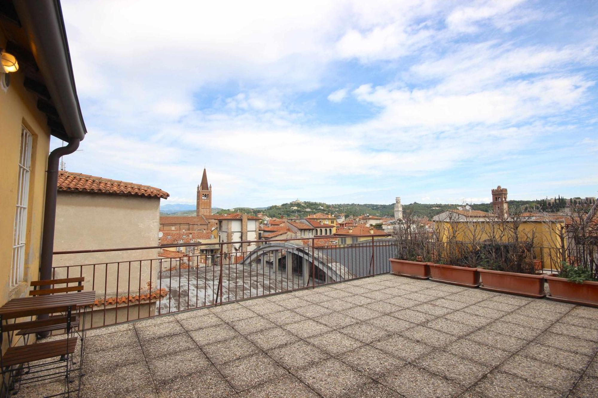 Case Vr Holiday Tappa Sopra Verona Bagian luar foto